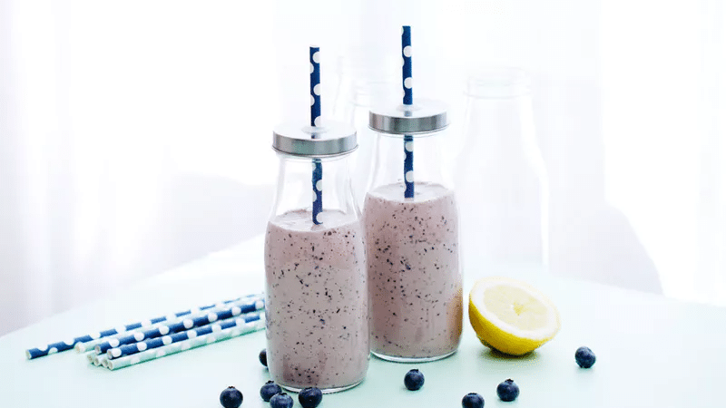 Read more about the article Low-carb blueberry smoothie