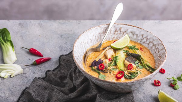 You are currently viewing Keto Thai fish curry and bok choy