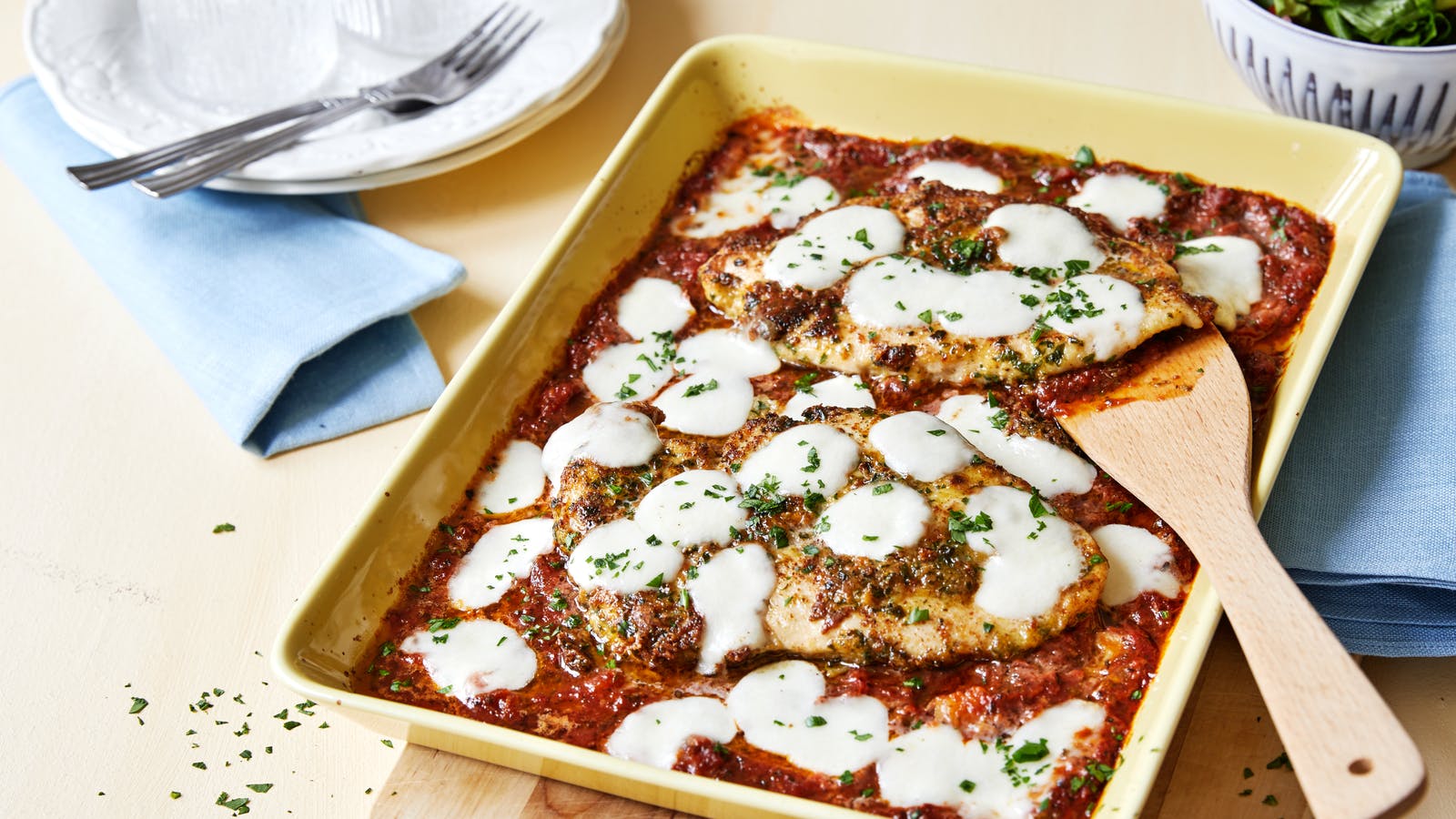 You are currently viewing Low-carb chicken parmesan