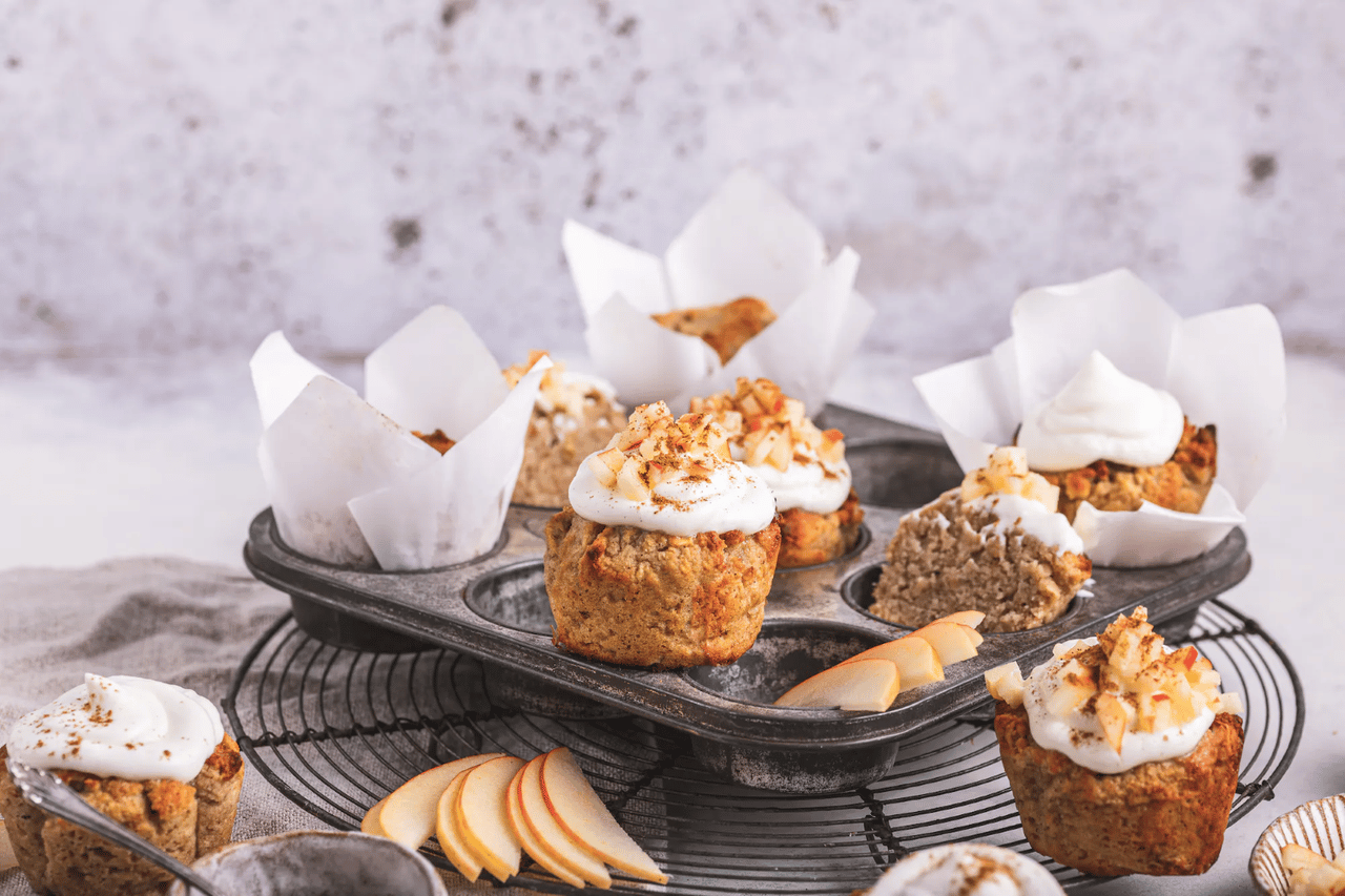 Read more about the article Protein cupcakes with apple and vanilla frosting