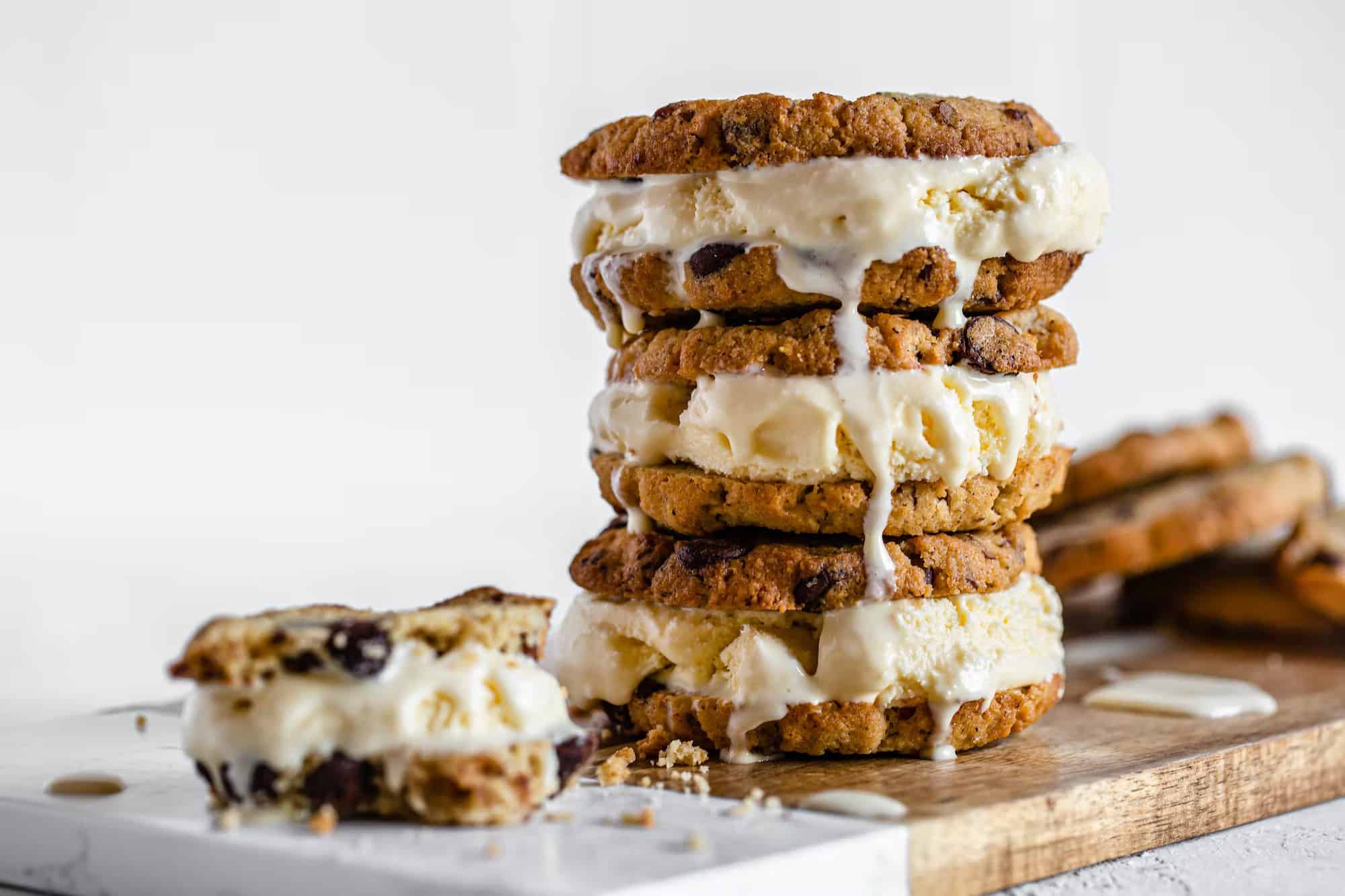 You are currently viewing Keto ice cream sandwiches